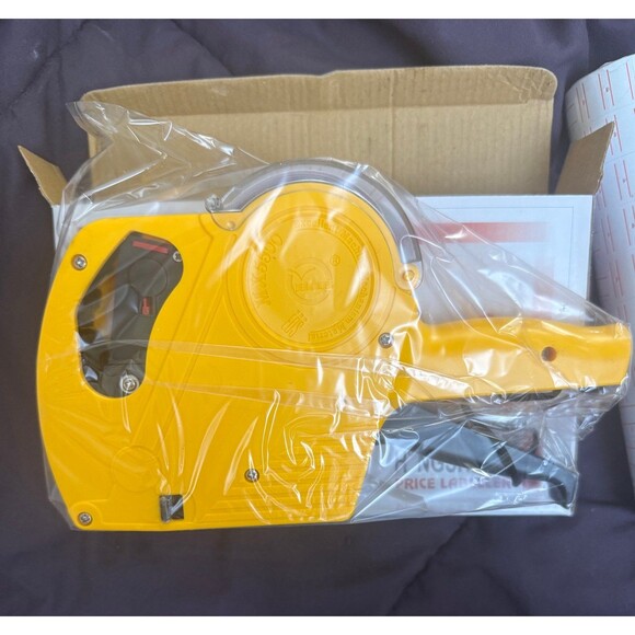 MX-5500 Price Tag Gun 8 Digits Pricing yellow Labeller and label paper rolls - Picture 6 of 6